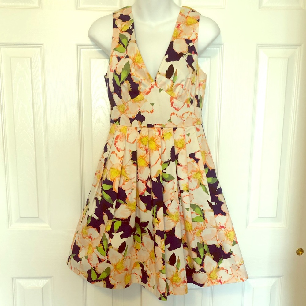 Garden Party J. Crew Factory Floral dress🌸